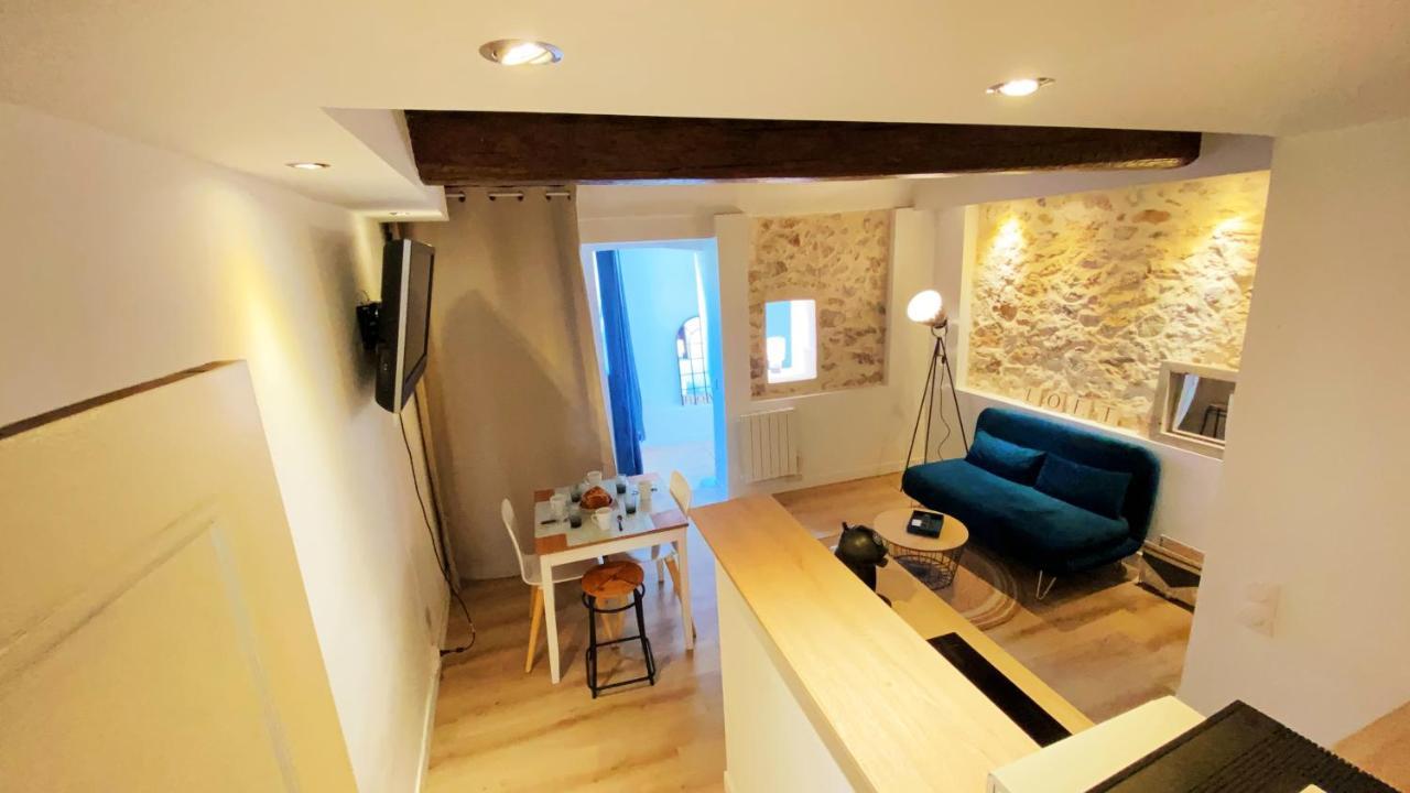 The Old Town - 1 Chambre, Cosy, Centre Ville อองทีบส์ ภายนอก รูปภาพ